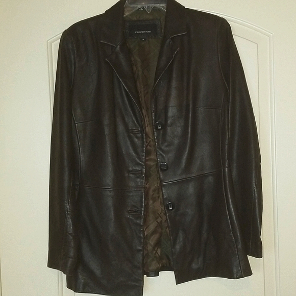 Jones New York Soft brown leather jacket small